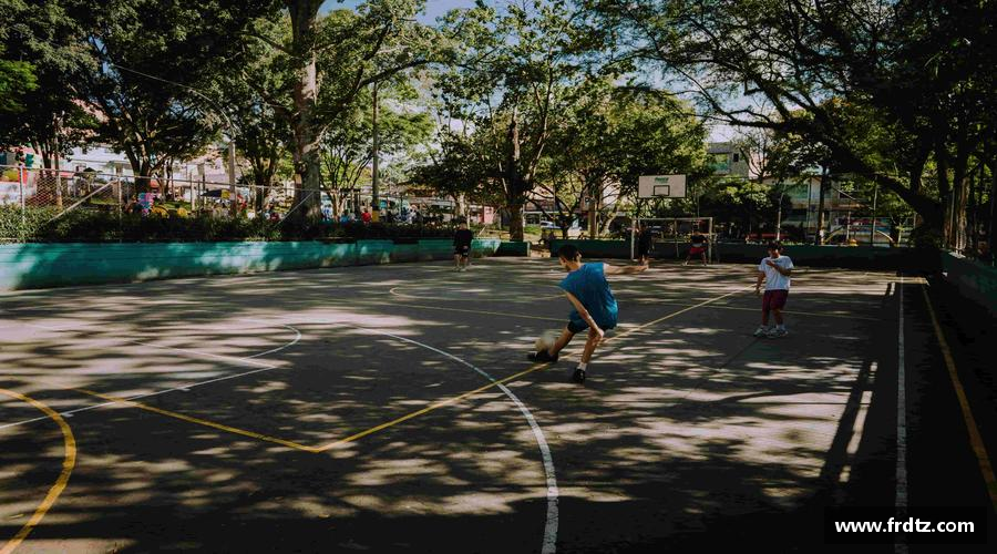 bsports官网挑战自我，勇往直前！